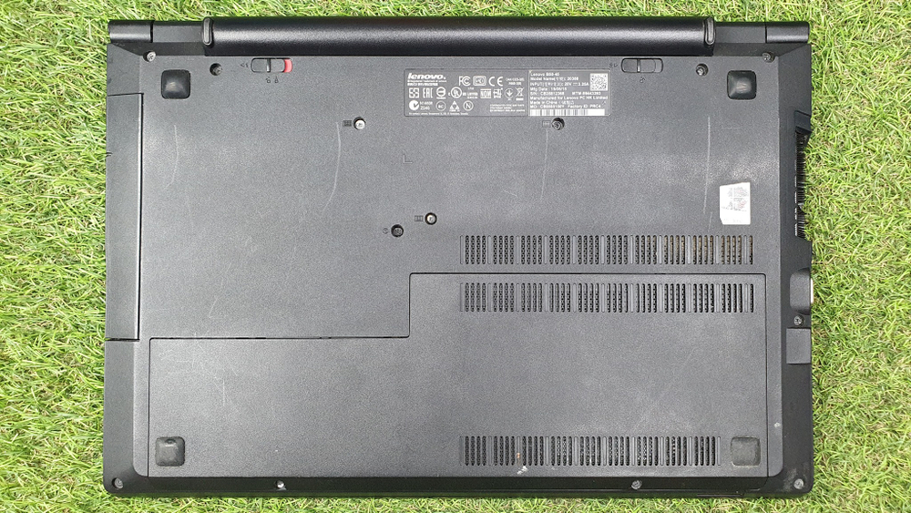 Ноутбук Lenovo A8/8 Gb/Radeon R5 1 Gb