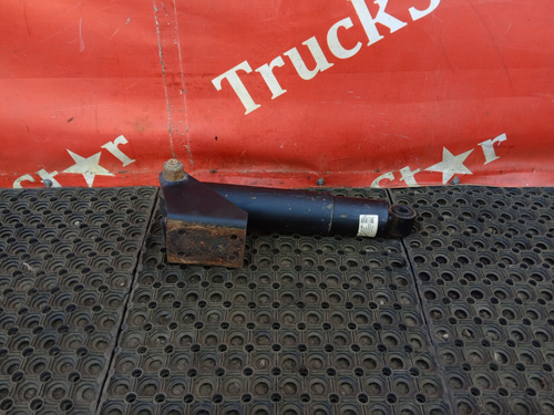 Амортизатор передний 2018г.