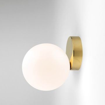 лампа Tip of the tongue designed by Michael Anastassiades