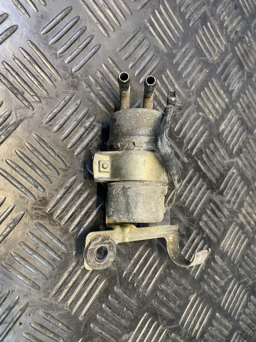 Насос топливный Suzuki Intruder VS750 VR51A