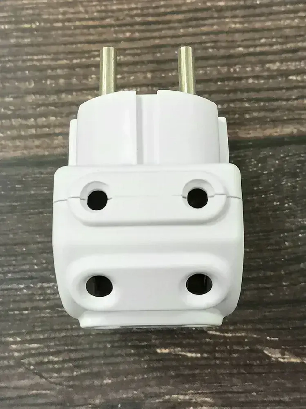 Разветвитель 5 гнезд без заземления, белый (10А, 250В )