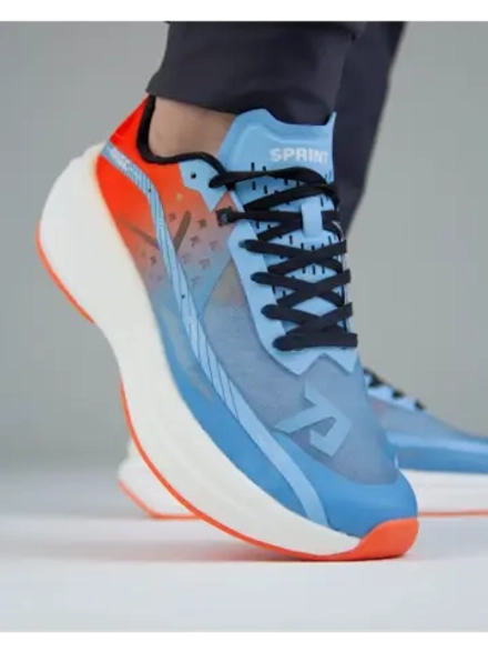 Беговые кроссовки с двойной амортизацией