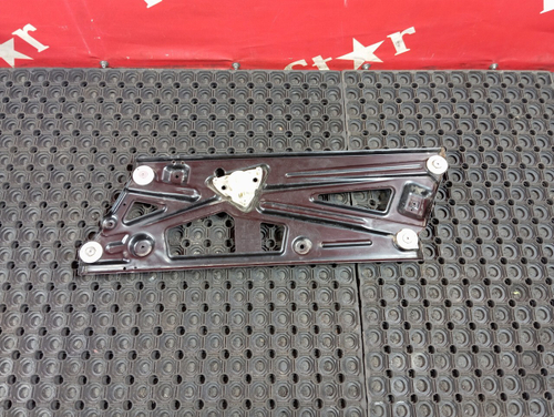 Стеклоподъемник правый