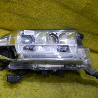 Ьитая Фара правая Land Cruiser 200 (15-21) LED