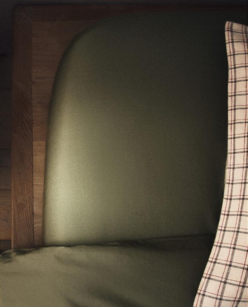 ZARA HOME (300 НИТЕЙ) ПРОСТЫНЯ ИЗ ПЕРКАЛЯ | ВЫСОТА 40 СМ, ЗЕЛЕНЫЙ