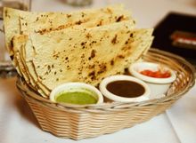Лепешки индийские Папад с перцем Bharat BAZAAR 200 г