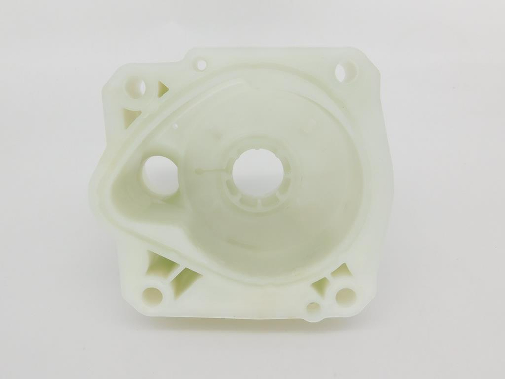 корпус помпы охлаждения Yamaha F225-F300 6CE-44311-00-00 6CE-44311-01-00