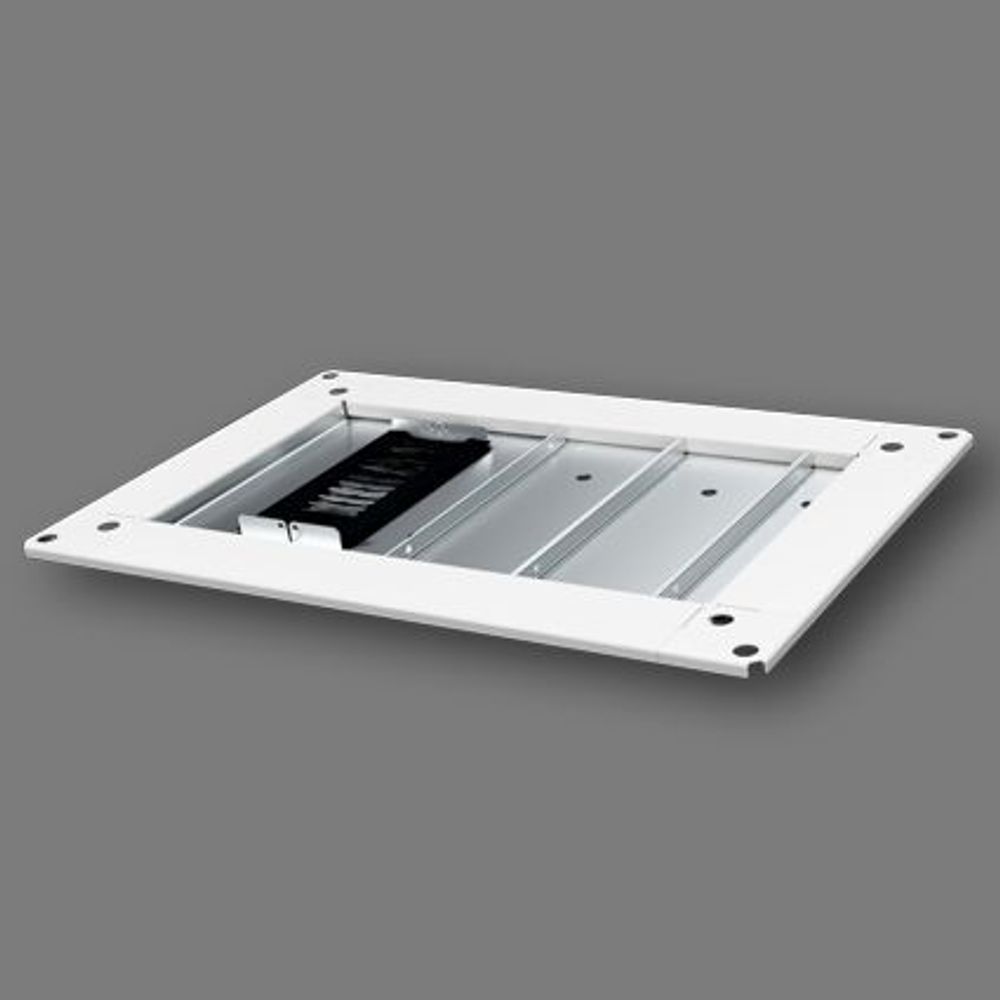 Панель основания с 1 щеточным вводом PO.80.60.VK1