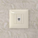 Компьютерная розетка RJ-45 без шторки в стену, кат.5е одинарная, "Avanti", "Ванильная дымка"