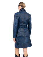 Женская кожаная юбка синяя с накладным карманом 