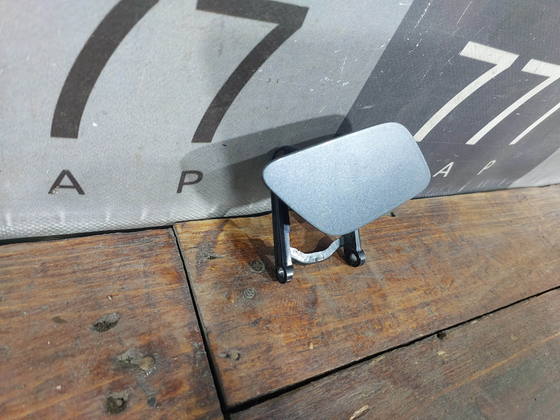 Крышка форсунки омывателя правая Volvo XC60 1 13-17 Б/У Оригинал 39821592