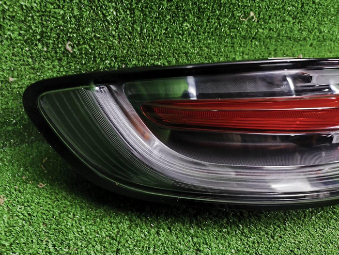 Фонарь левый внешний Porsche Macan 95b (2018-н.в.)