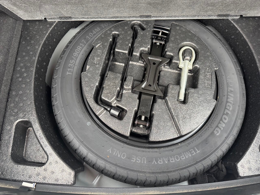FAW Bestune B70 Control 2.0 AT