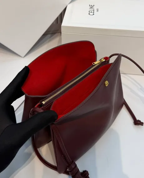 Сумка CELINE TRIO FLAP IN SMOOTH LAMBSKIN