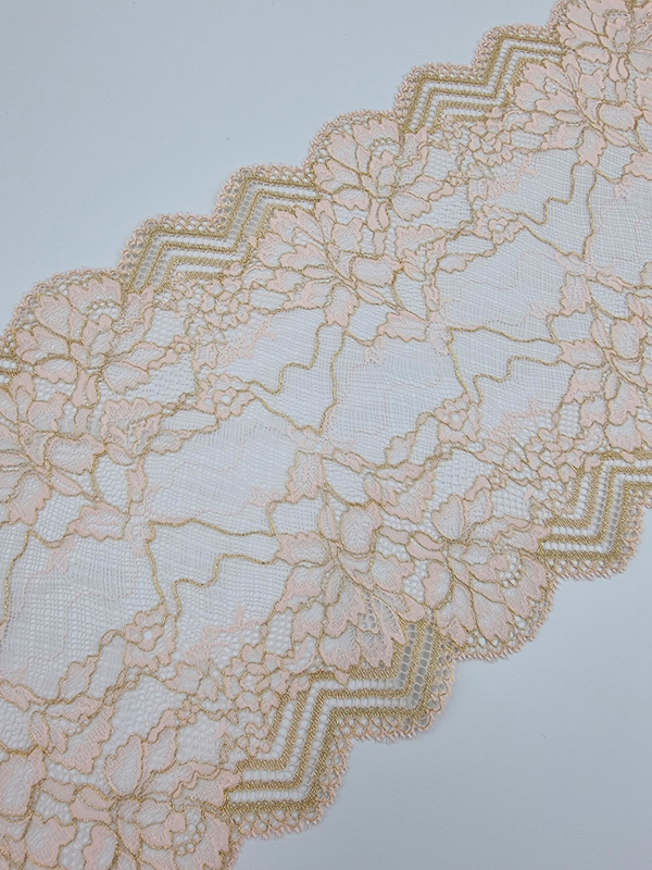 Кружево эластичное светлый персик/золото К638
