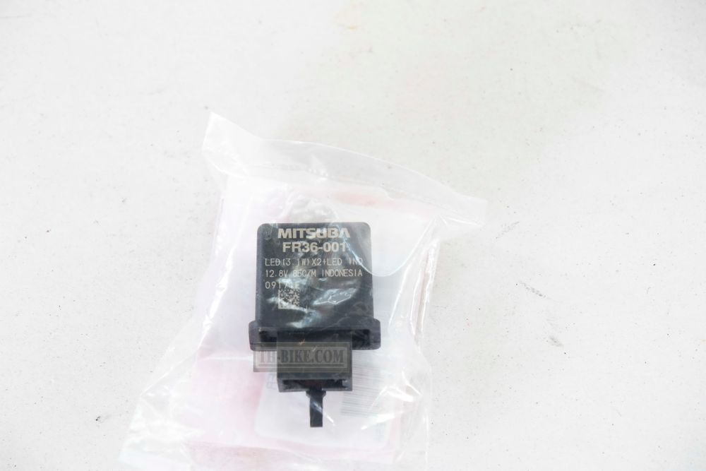 Full set 3.4W LED WINKERs for Honda CRF250L-M, CRF300L (non LED) 2012-2022. OEM Stock for Asian model