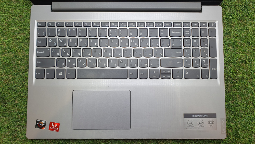 Ноутбук Lenovo Ryzen 3/8Gb/IdeaPad S145-15API 81UT005DRU/Windows 10
