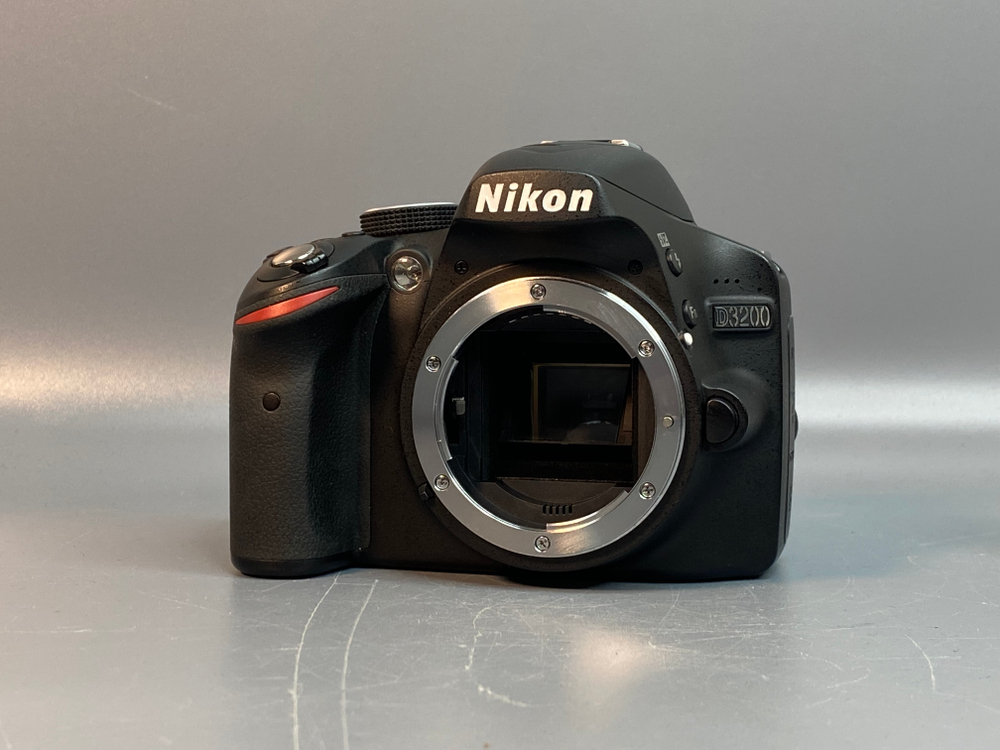 Nikon D3200 kit 18-55mm 3.5-5.6G VR 8603 кадра