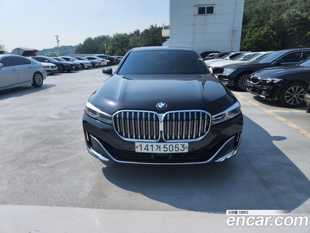 BMW 7 Series (G11) 740Li xDrive Design Pure Excellence (08.2020)