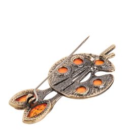 AM-2374 Брошь «Палитра» (латунь, янтарь)