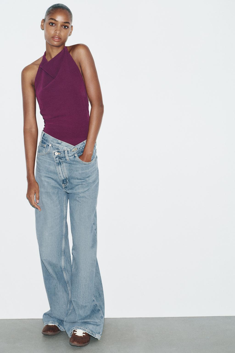 ZARA БОДИ С ГОРЛОВИНОЙ ХАЛТЕР И ОТКРЫТОЙ СПИНОЙ, БАКЛАЖАННЫЙ