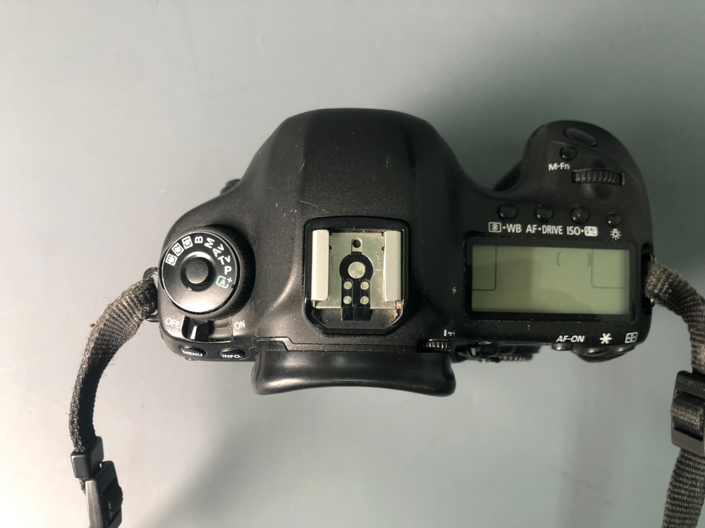 Canon EOS 5D Mark III, 64000 кадров пробега
