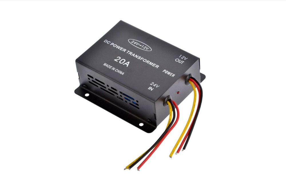 Авто Конвертер 24/12в (20А) CarLive  A4821