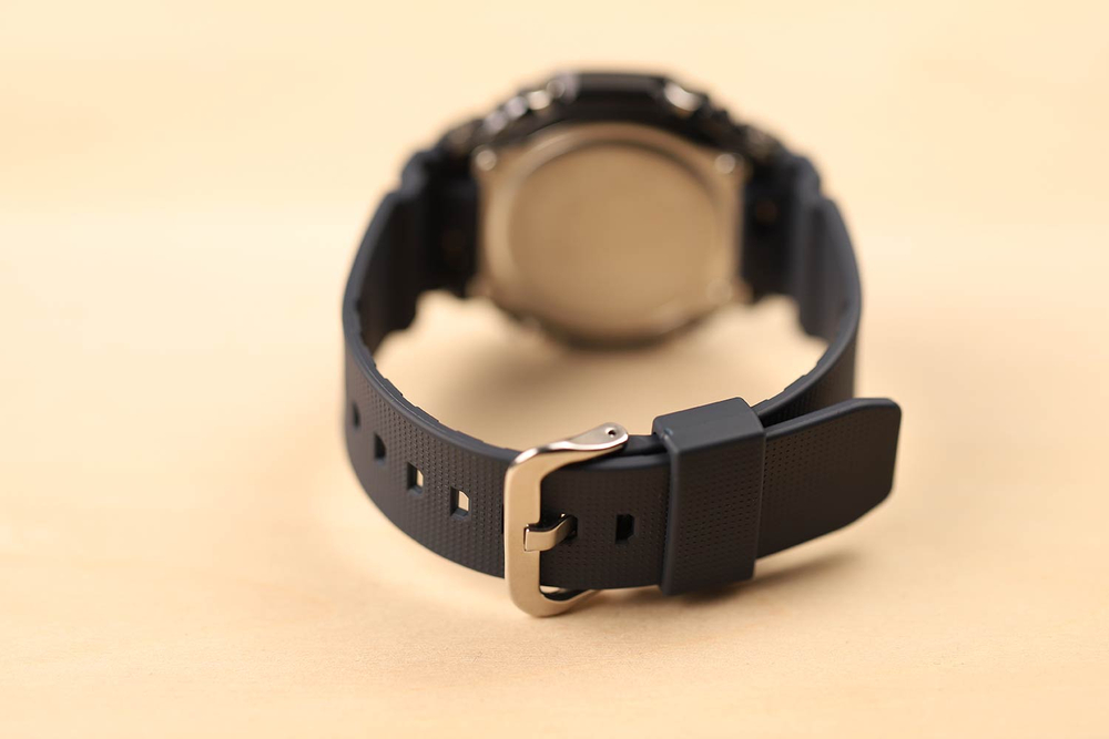 Часы Casio GM-2100N-2AER