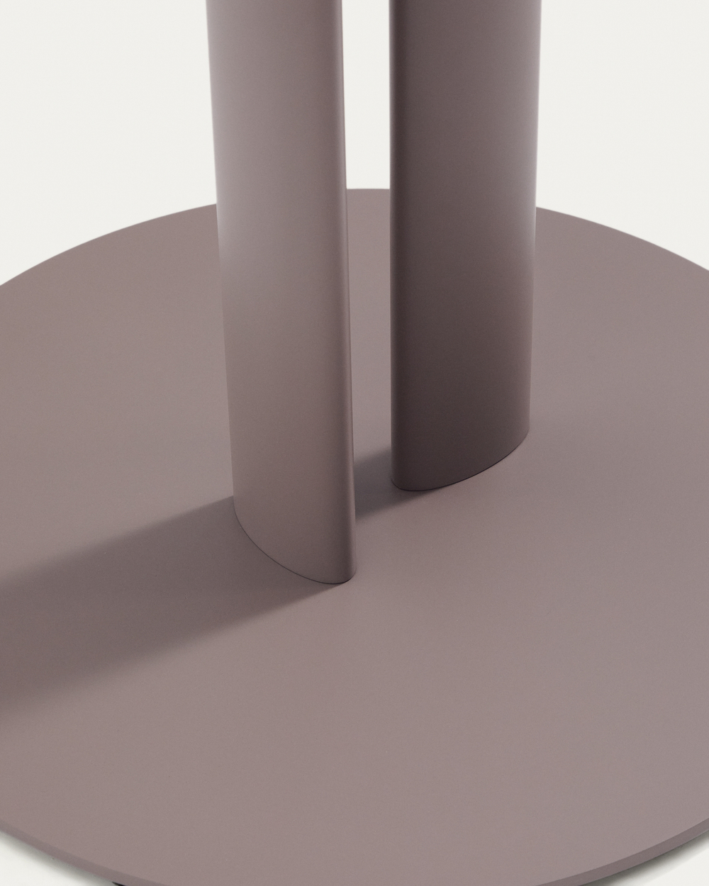 Уличный стол Sedalis из стали со столешницей из серо-коричневого алюминия Ø80 см