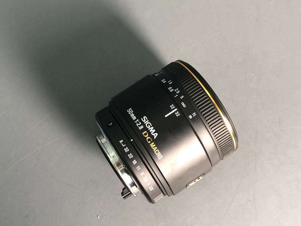 Sigma AF 50mm 2.8 EX DG Macro Nikon F