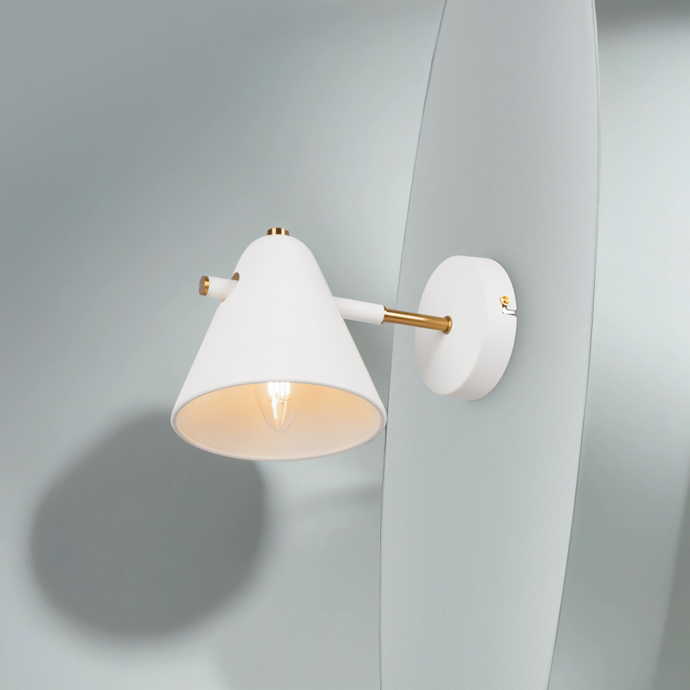 Настенный светильник (бра) Freya FR5211WL-01W