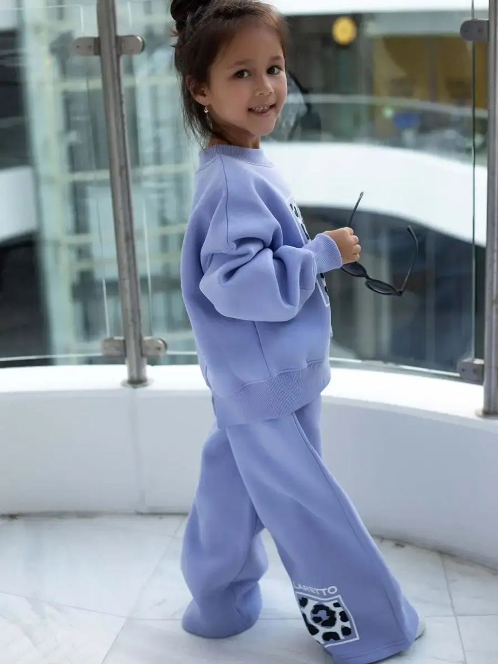 Спортивный костюм для девочек на осень