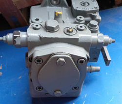 Гидравлический насос Bosch Rexroth A10VG28-A10VG28 (двойной)