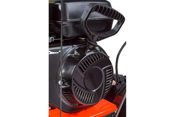 Снегоуборщик GIGANT SP-02