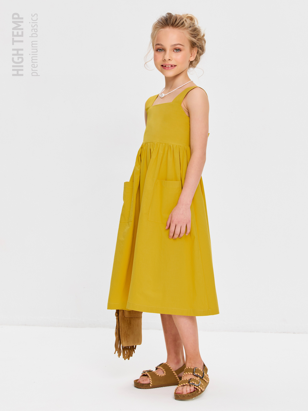 Сарафан из хлопка с бантом на спинке