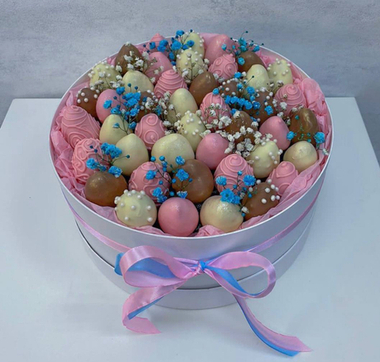 Клубника в шоколаде 43шт+ Цветочки