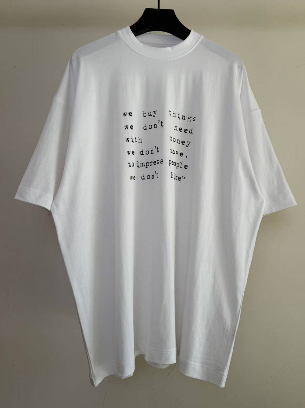 Футболка Vetements