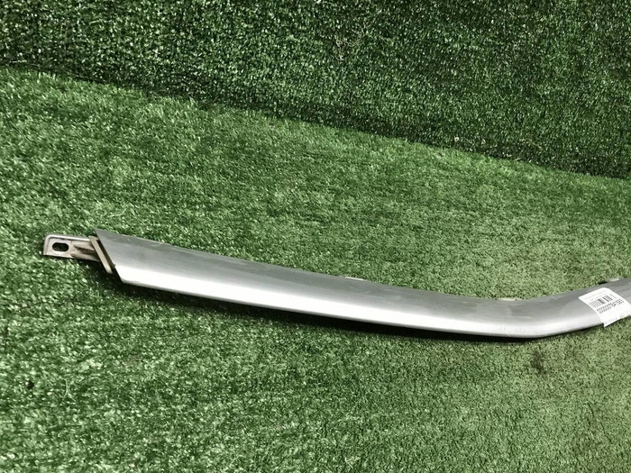 Молдинг решетки радиатора Geely Coolray (19-24)