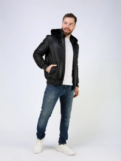 Дубленка зимняя натуральная с капюшоном