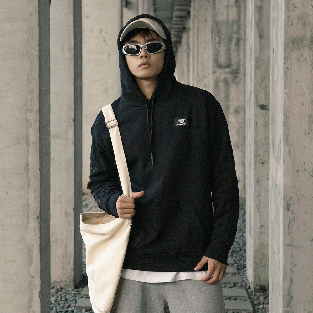 Толстовка New Balance Logo, MT23506-BK