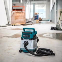 Пылесос Makita DVC150LZ