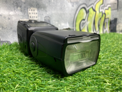Nikon Speedlight SB-700