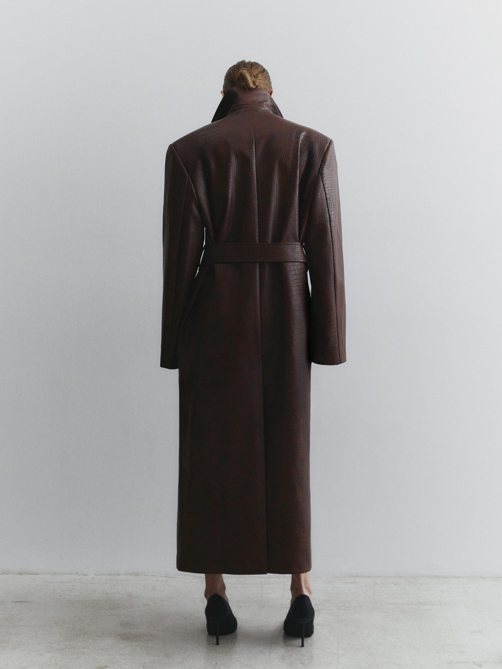 Тренч рептилия, цвет коричневый