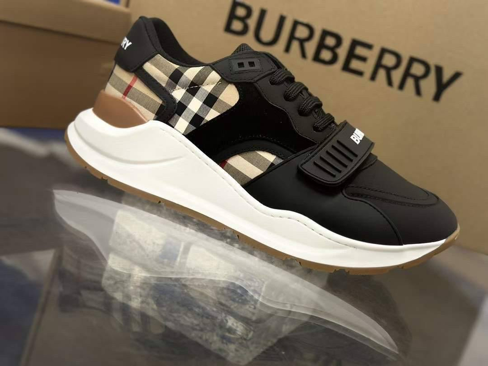 Кроссовки Burberry