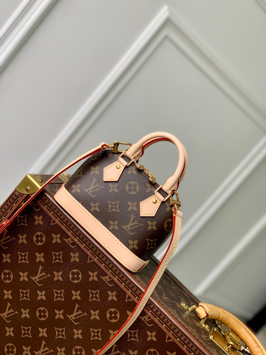 Louis Vuitton Nano Alma