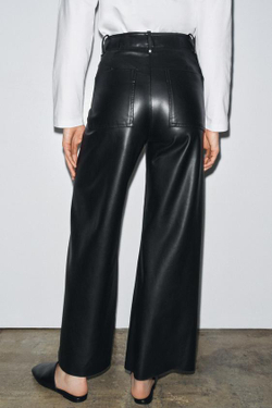 ZARA БРЮКИ ПРЯМОГО КРОЯ WIDE LEG ИЗ ИСКУССТВЕННОЙ КОЖИ ZW COLLECTION, ЧЕРНЫЙ
