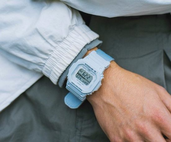 Наручные часы Casio G-Shock GLS-5600CL-7DR