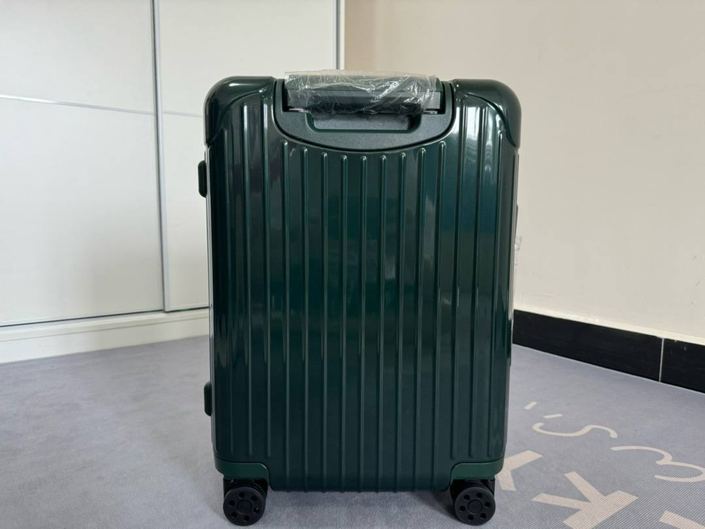 Чемодан Rimowa