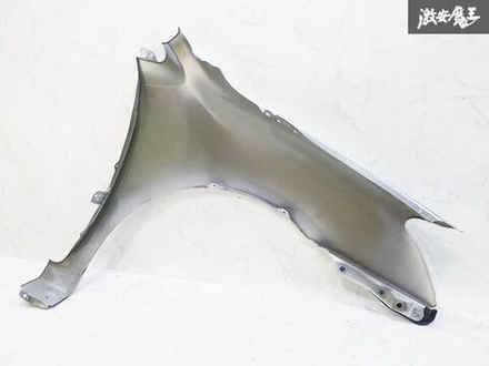 крыло переднее левое Toyota Premio NZT260 ZRT265