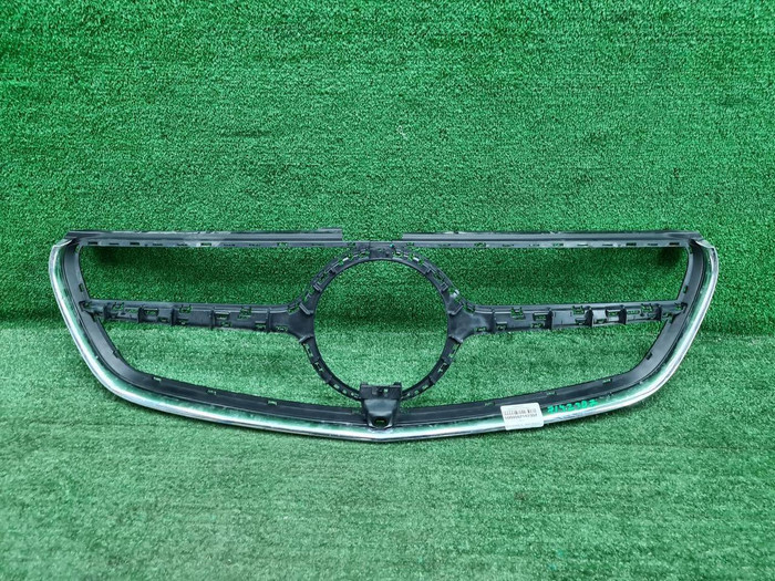 Решетка радиатора Mercedes V w447 (2014-н.в.)